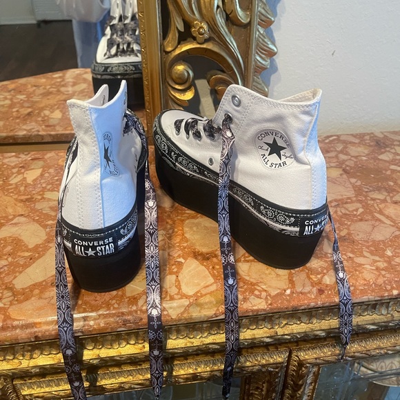 Miley Cyrus X Converse Platform Hi Sneakers NEW!! - Picture 9 of 12